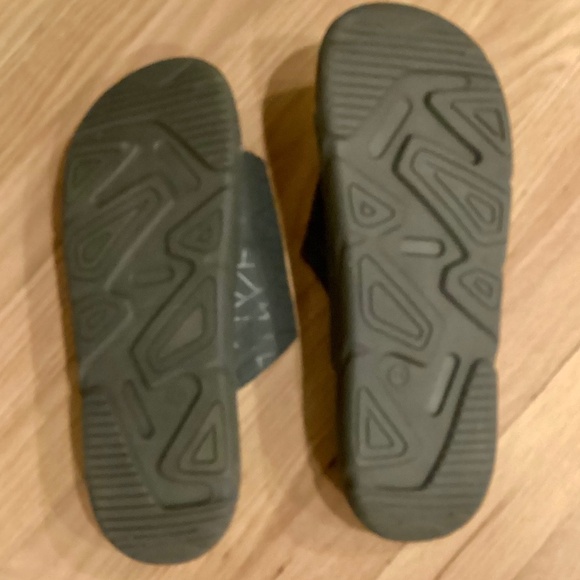 Men Velcro closure slides sandals sz 11 orthopedic footbed comfy - Picture 3 of 4